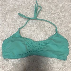 NO BOUNDARIES S bikini top
